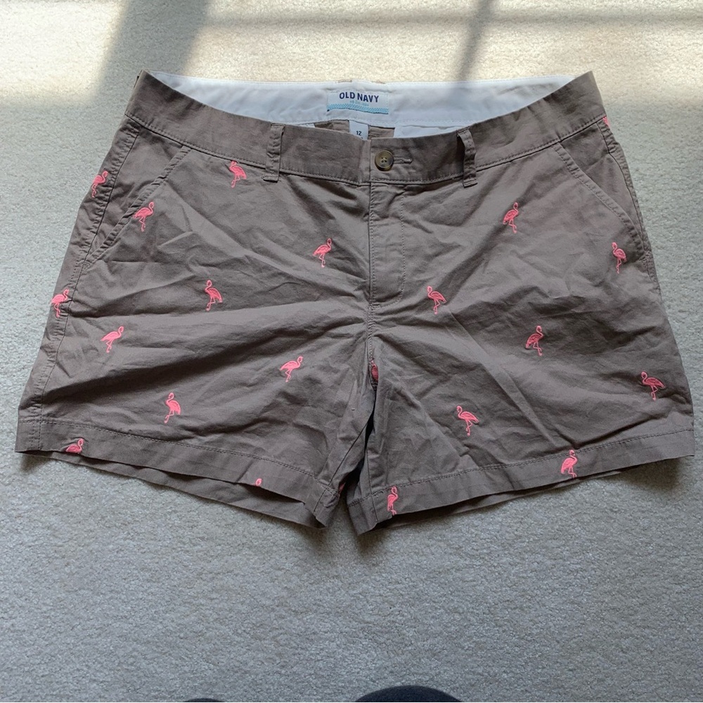 old navy khaki flamingo shorts